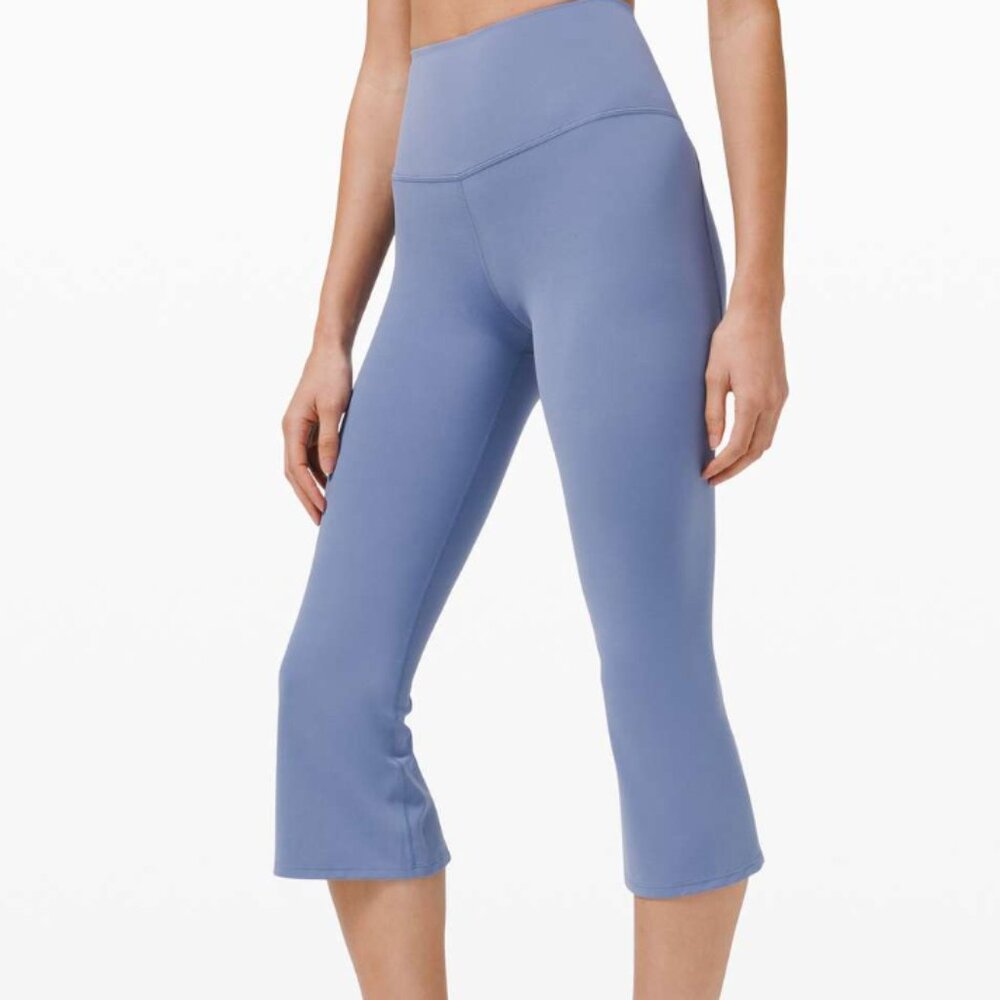 Lululemon Add Flare High Rise Crop 21" Size 8 Color Water Drop